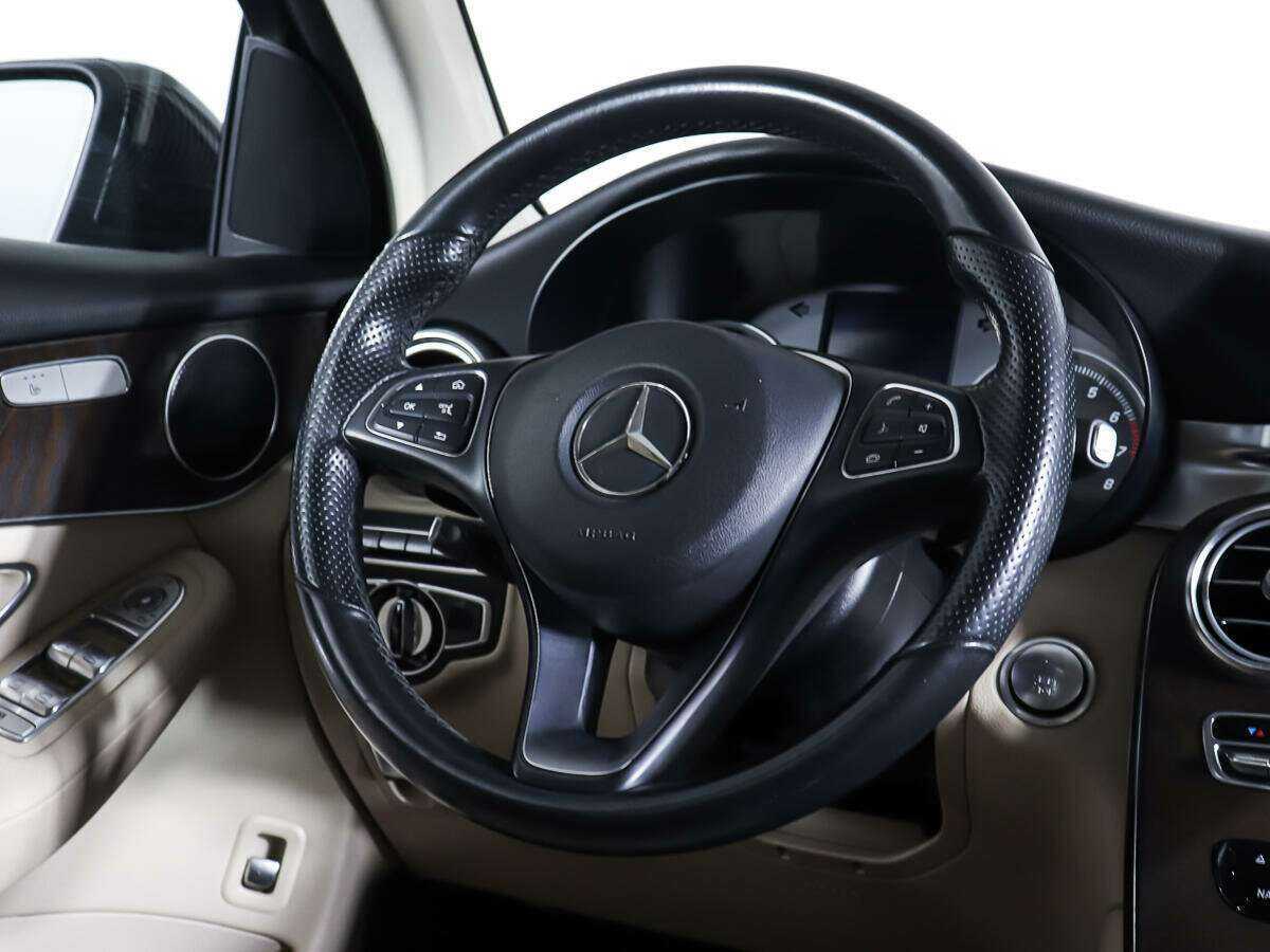 Купить Mercedes-Benz GLC с пробегом. Фото: #14