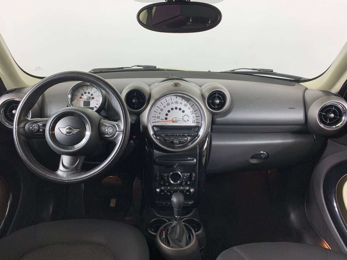 Купить Mini Countryman с пробегом. Фото: #12