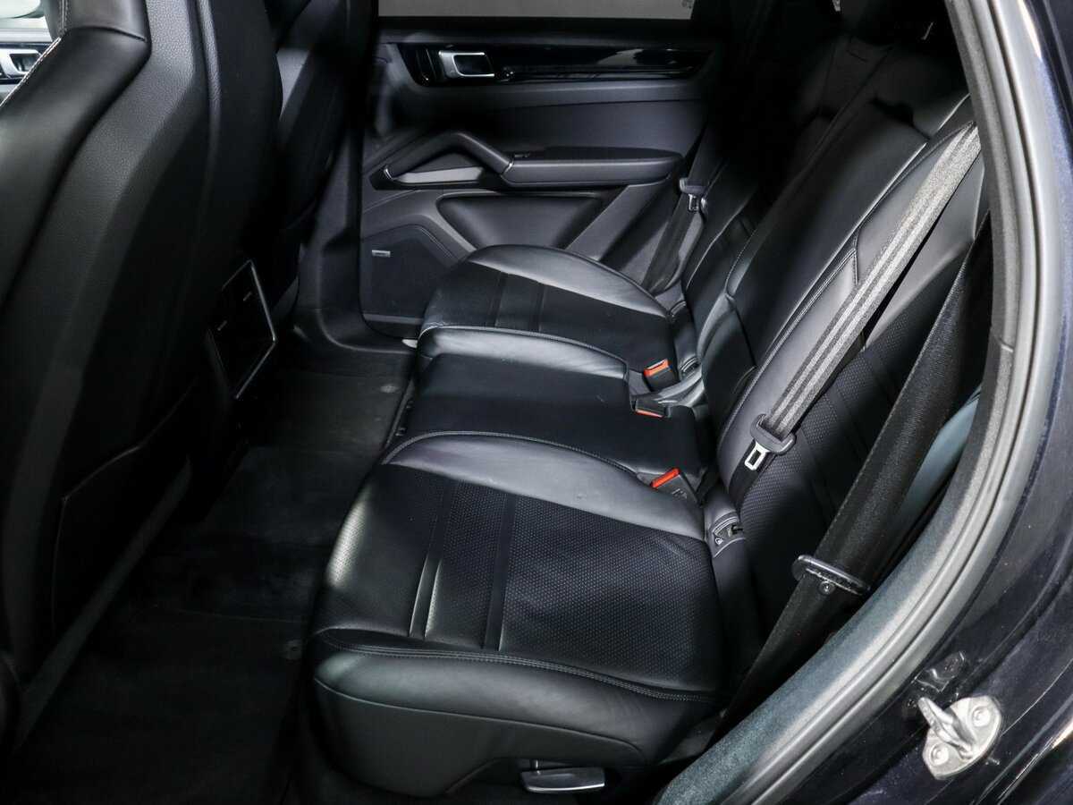 Купить Porsche Cayenne с пробегом. Фото: #9