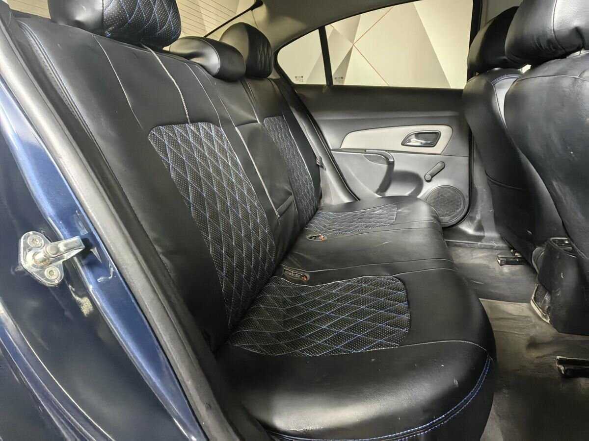Купить Chevrolet Cruze с пробегом. Фото: #11