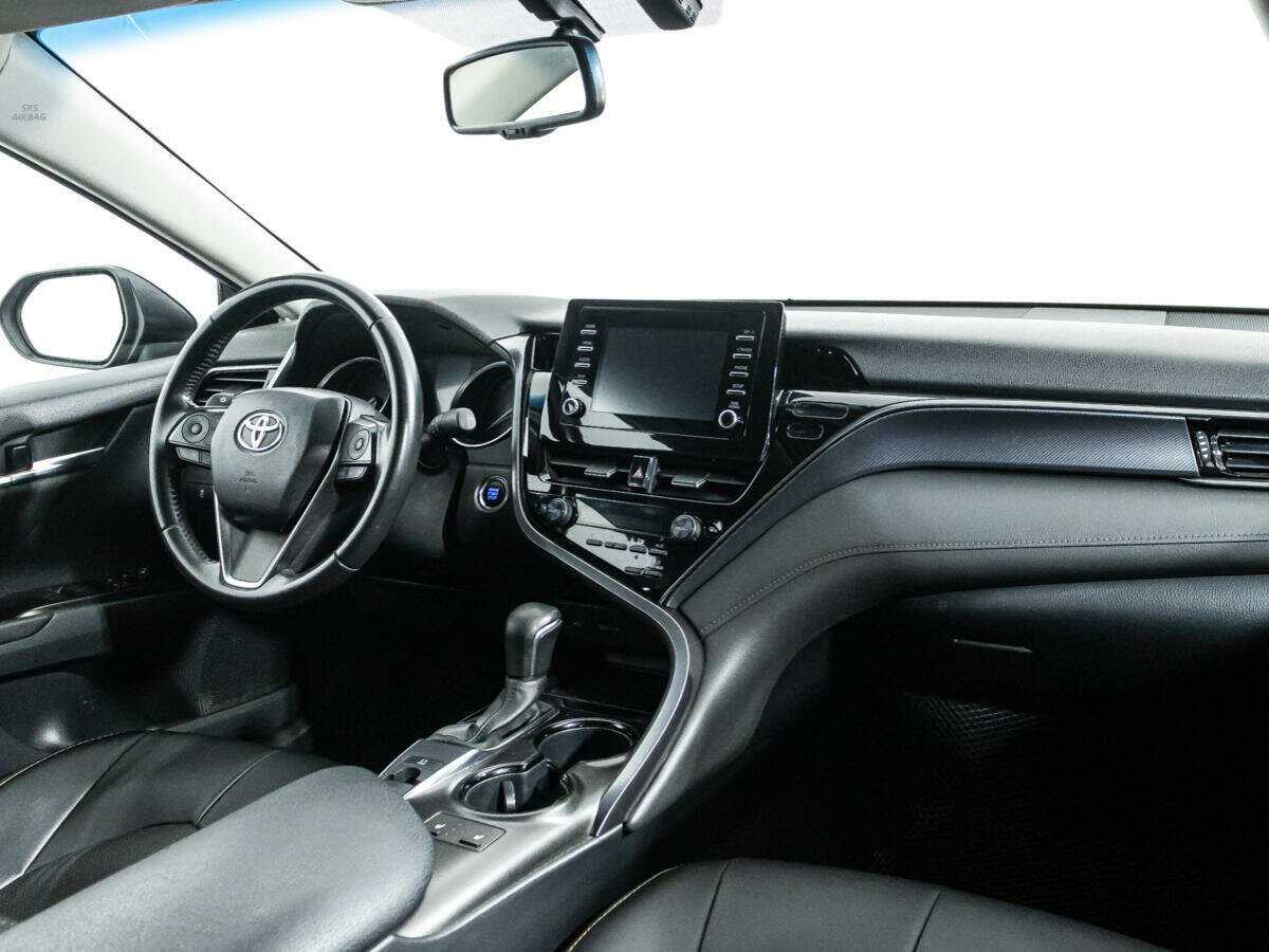 Купить Toyota Camry с пробегом. Фото: #8