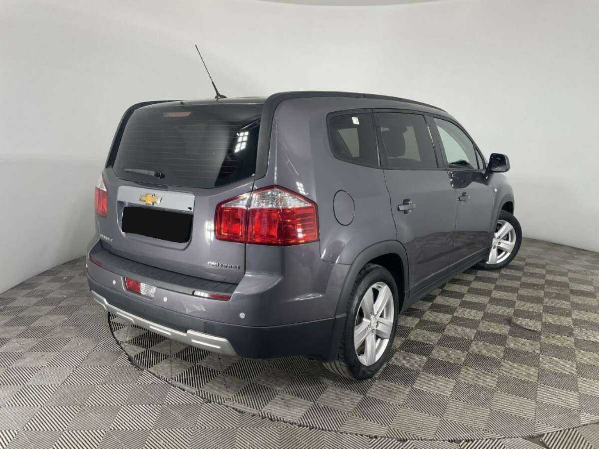 Купить Chevrolet Orlando с пробегом. Фото: #5