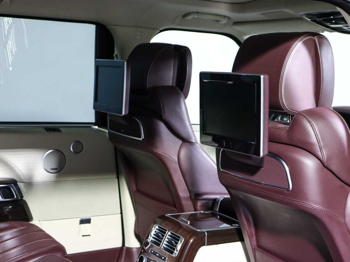 Купить Land Rover Range Rover с пробегом. Фото: #18