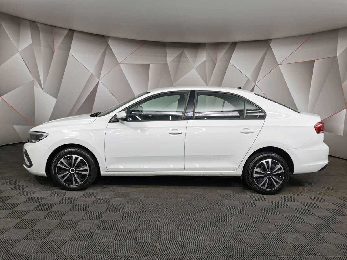 Купить Volkswagen Polo с пробегом. Фото: #4