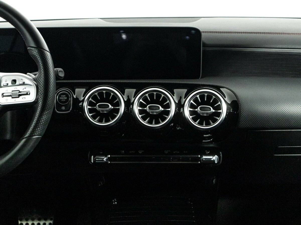 Купить Mercedes-Benz CLA с пробегом. Фото: #13
