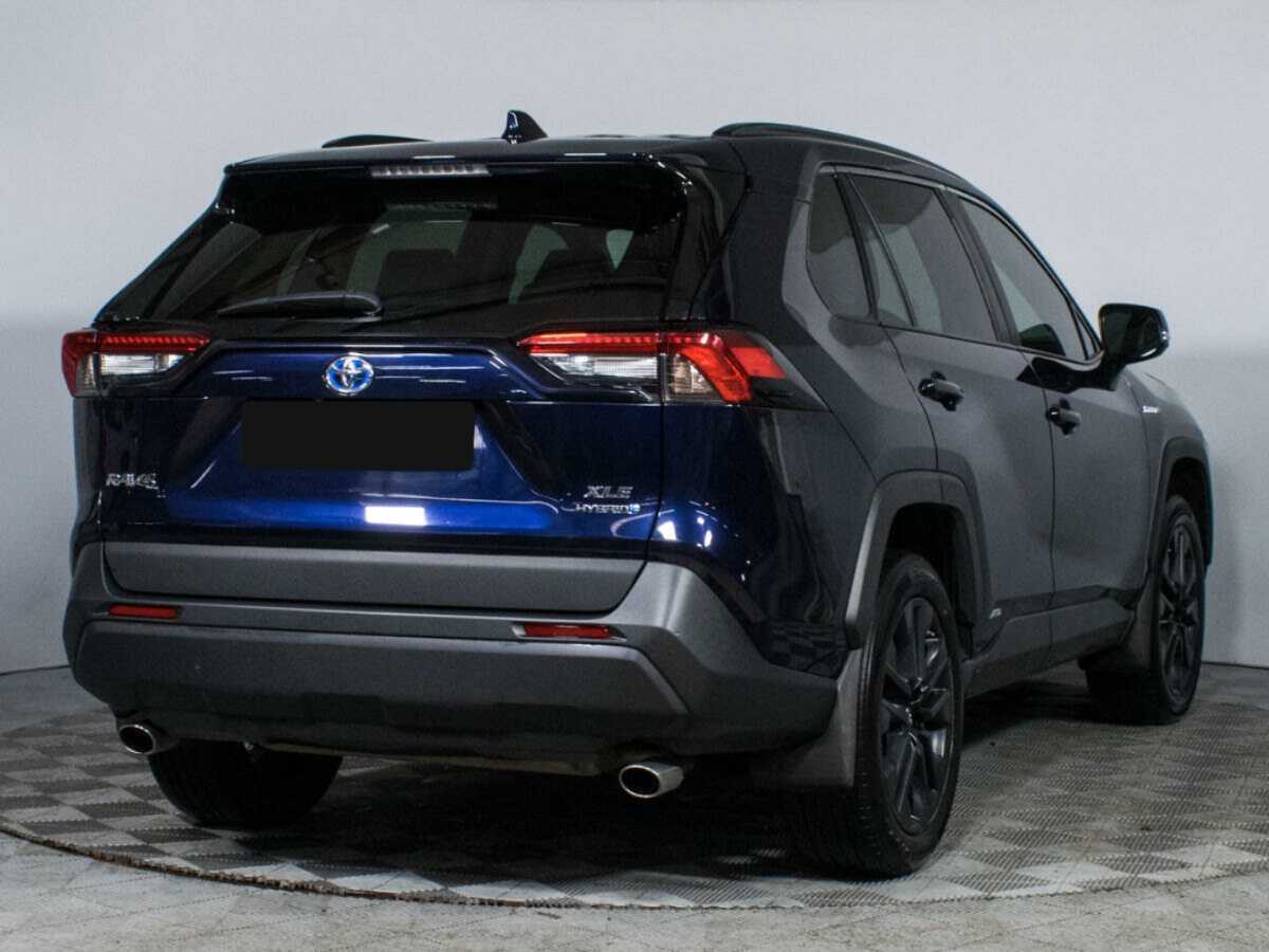 Купить Toyota RAV4 с пробегом. Фото: #4
