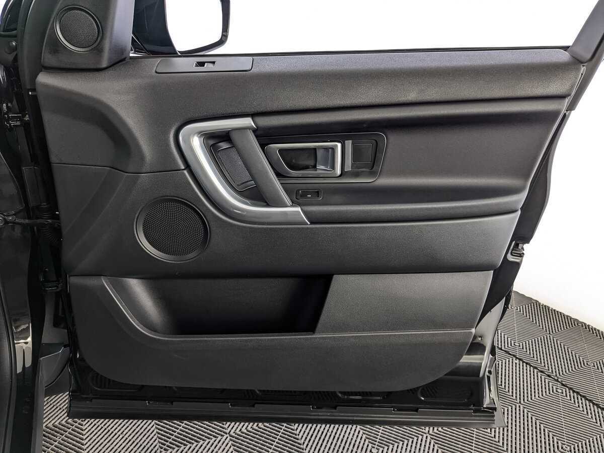 Купить Land Rover Discovery Sport с пробегом. Фото: #18