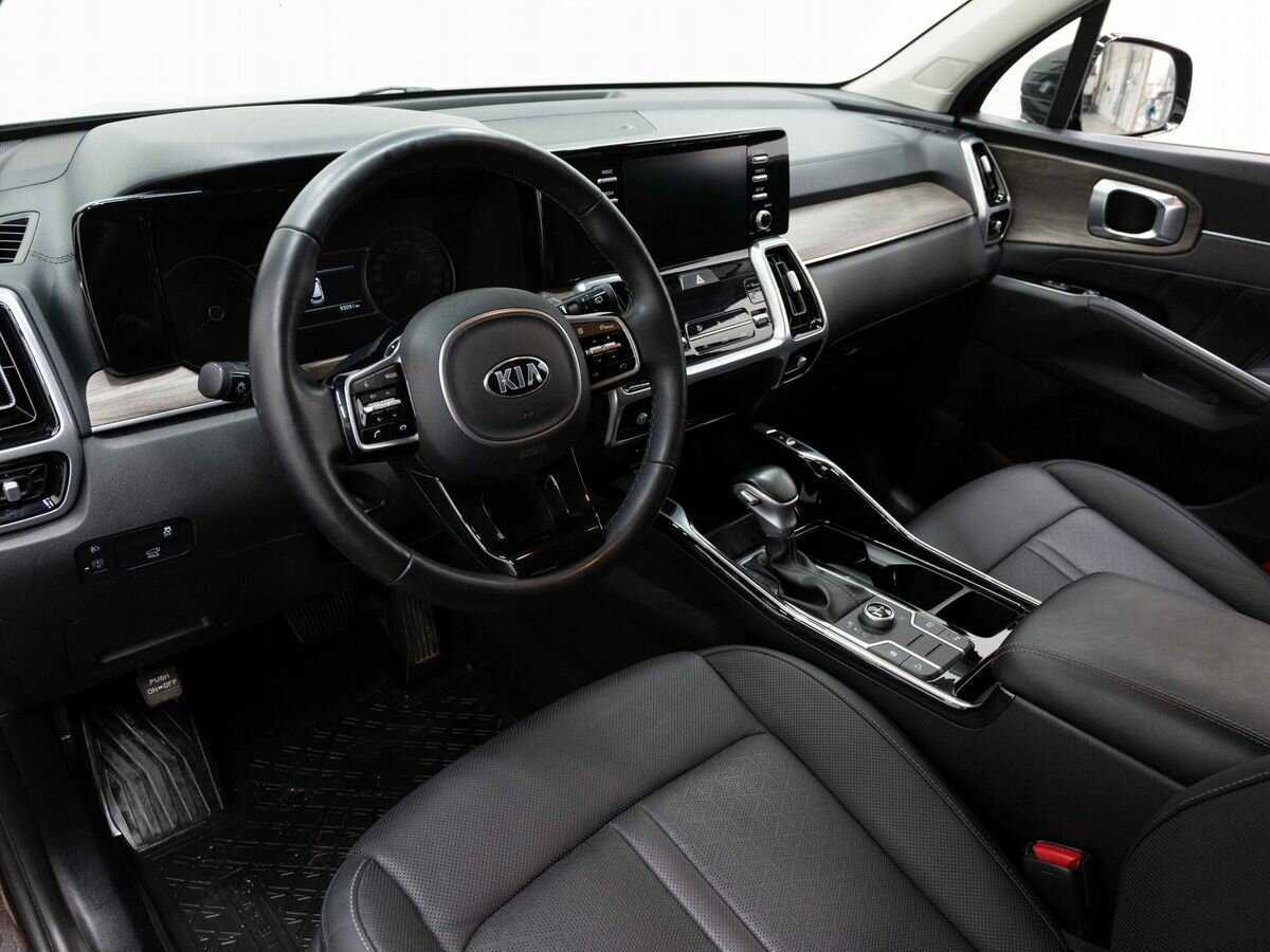 Купить Kia Sorento с пробегом. Фото: #6