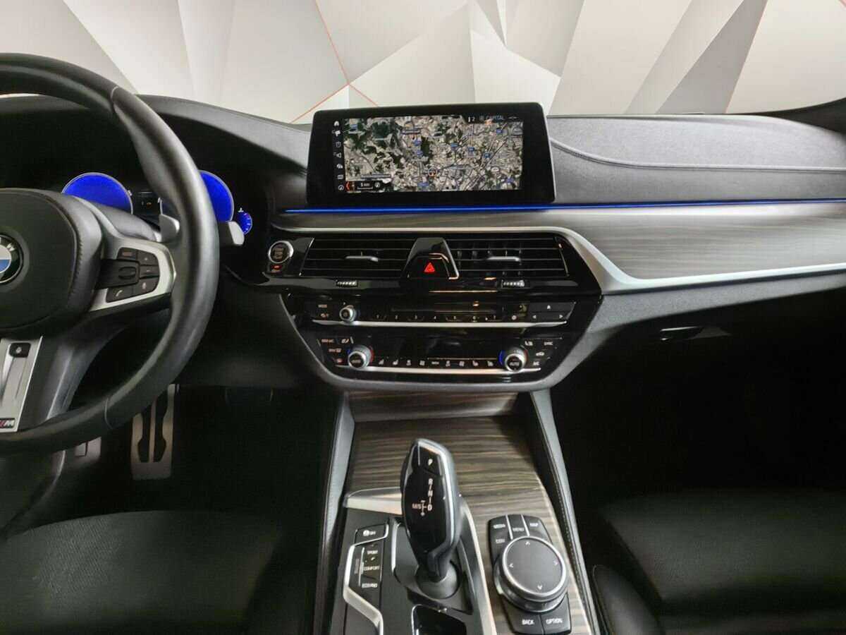 Купить BMW 5 серии с пробегом. Фото: #10