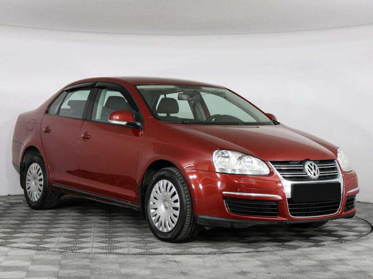 Купить Volkswagen Jetta с пробегом. Фото: #1
