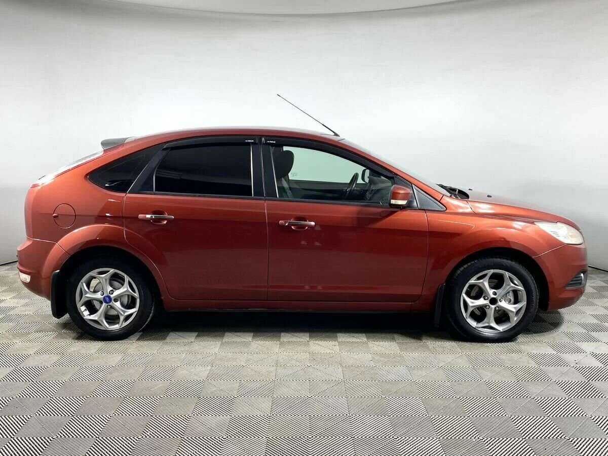 Купить Ford Focus с пробегом. Фото: #1