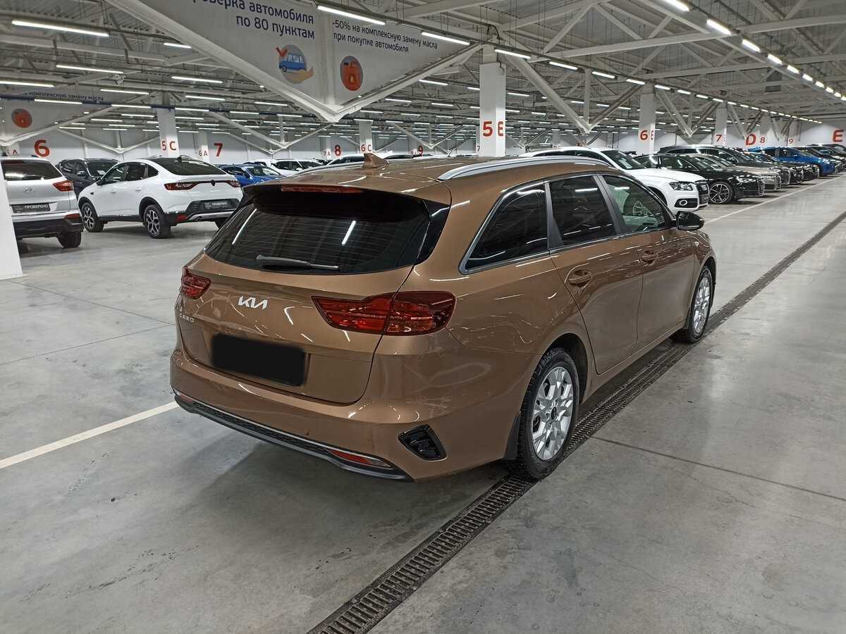 Купить Kia Ceed с пробегом. Фото: #4