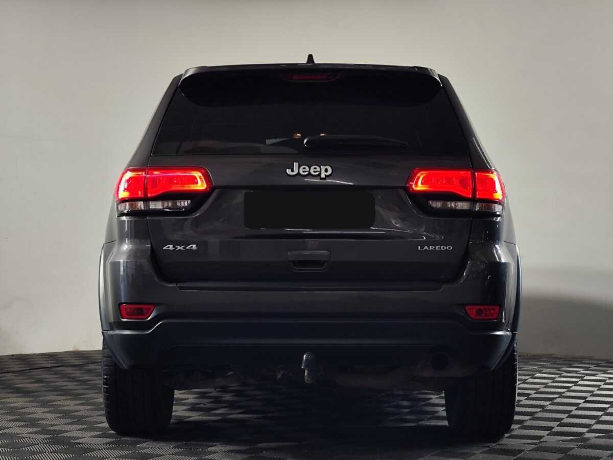 Купить Jeep Grand Cherokee с пробегом. Фото: #4