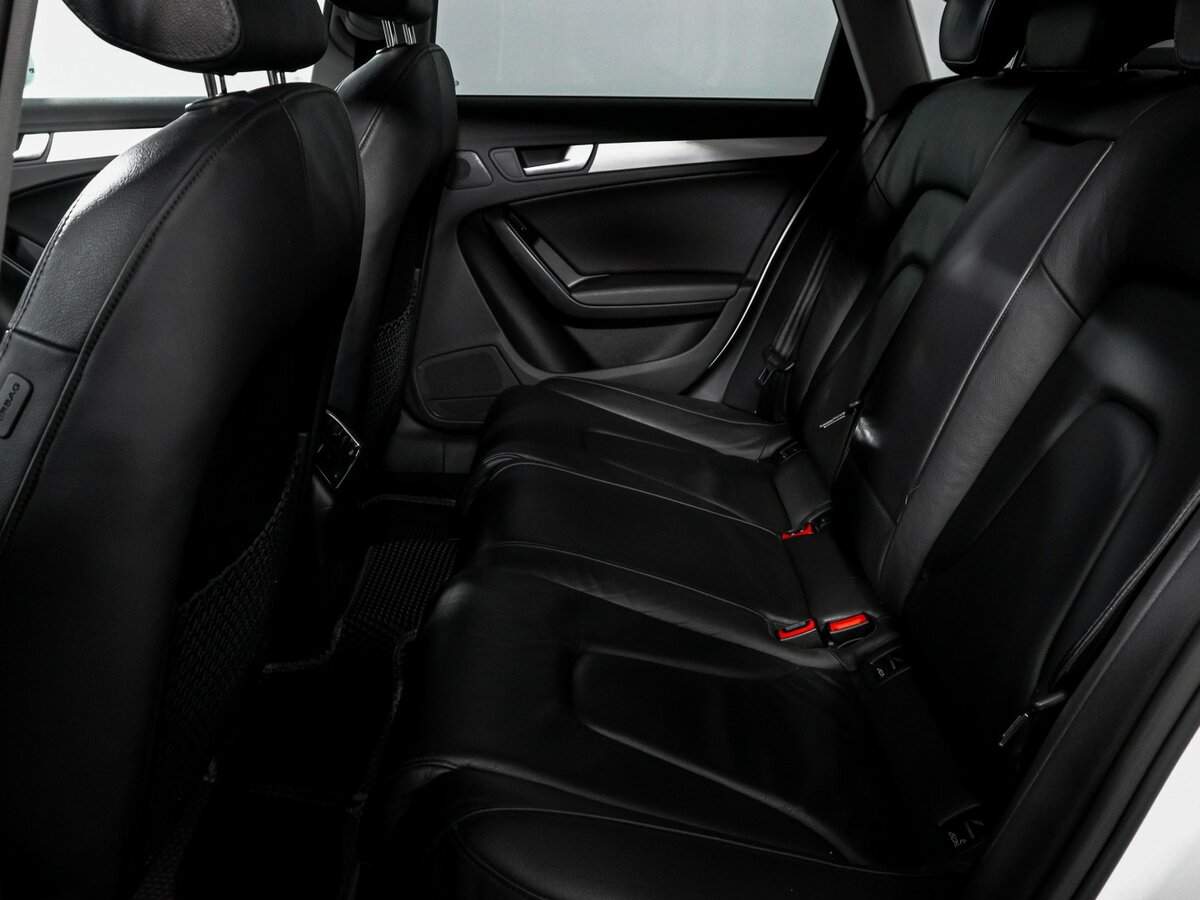 Купить Audi A4 с пробегом. Фото: #9