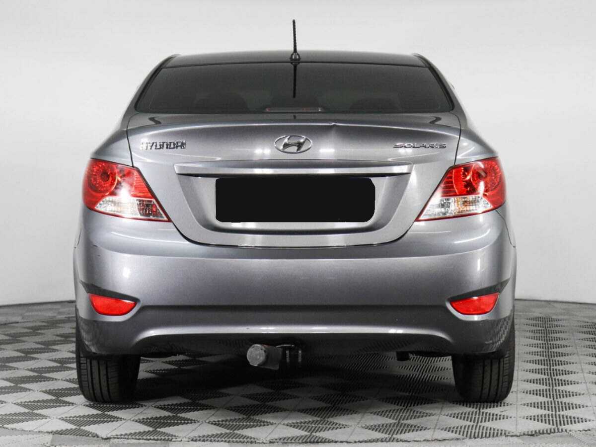 Купить Hyundai Solaris с пробегом. Фото: #5