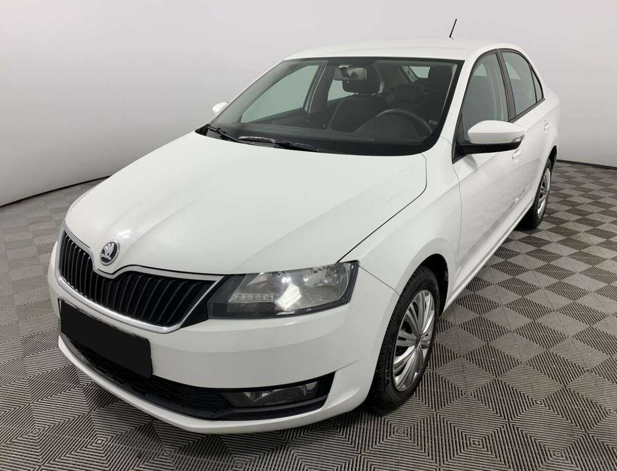 Купить Skoda Rapid с пробегом. Посмотреть фото