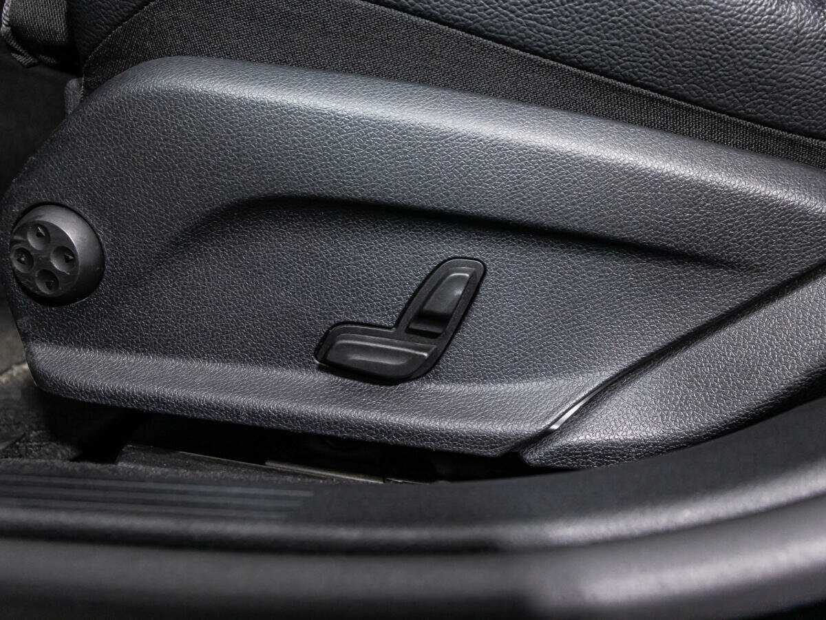 Купить Mercedes-Benz E-Класс с пробегом. Фото: #18