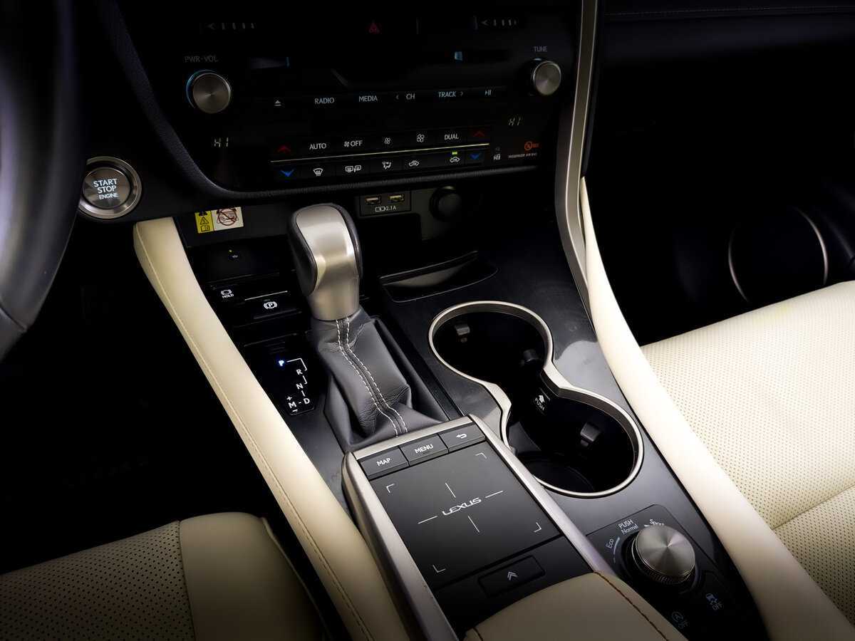 Купить Lexus RX с пробегом. Фото: #25