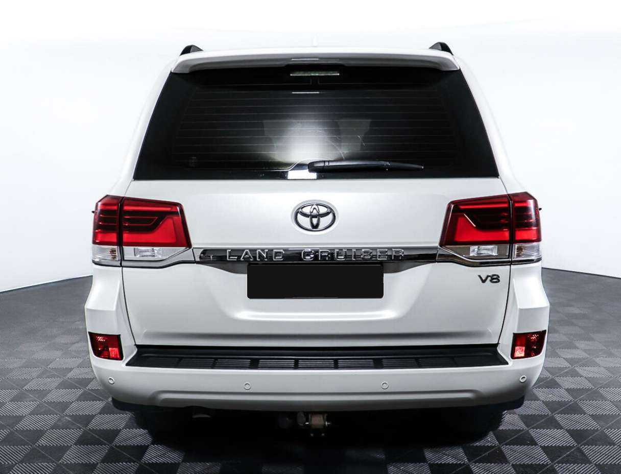 Купить Toyota Land Cruiser с пробегом. Фото: #5