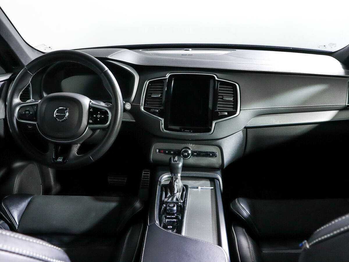 Купить Volvo XC90 с пробегом. Фото: #11