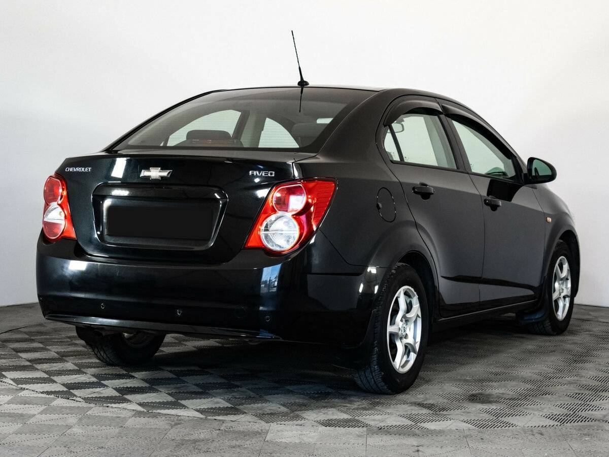 Купить Chevrolet Aveo с пробегом. Фото: #4