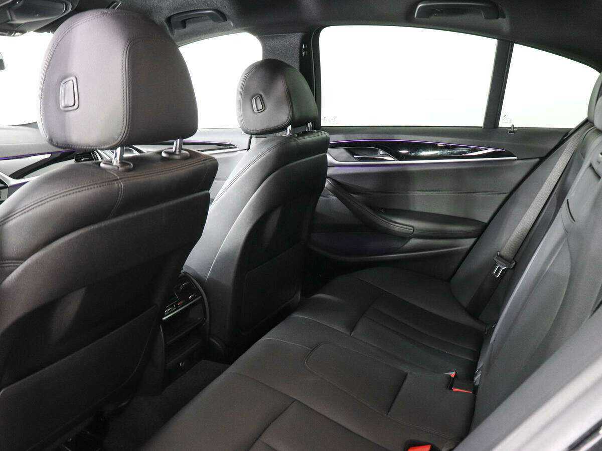 Купить BMW 5 серии с пробегом. Фото: #9
