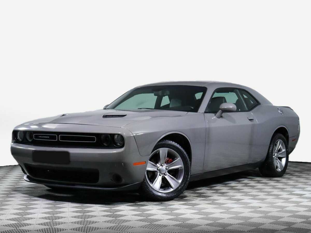 Купить Dodge Challenger с пробегом. Посмотреть фото