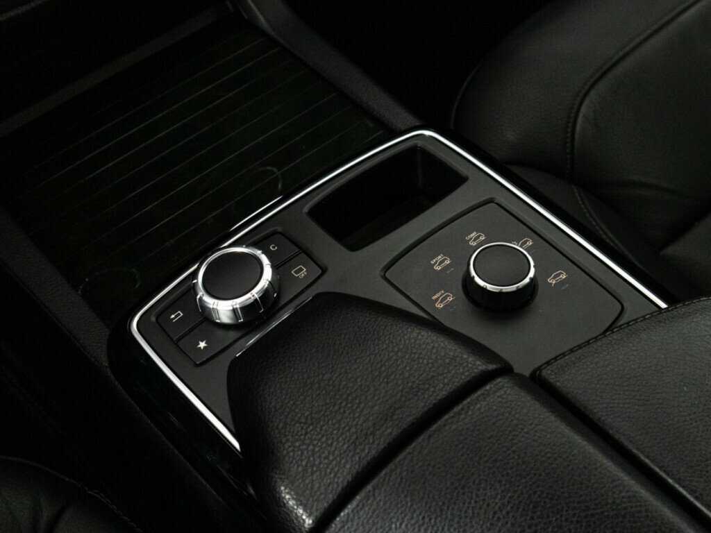 Купить Mercedes-Benz GLE с пробегом. Фото: #18