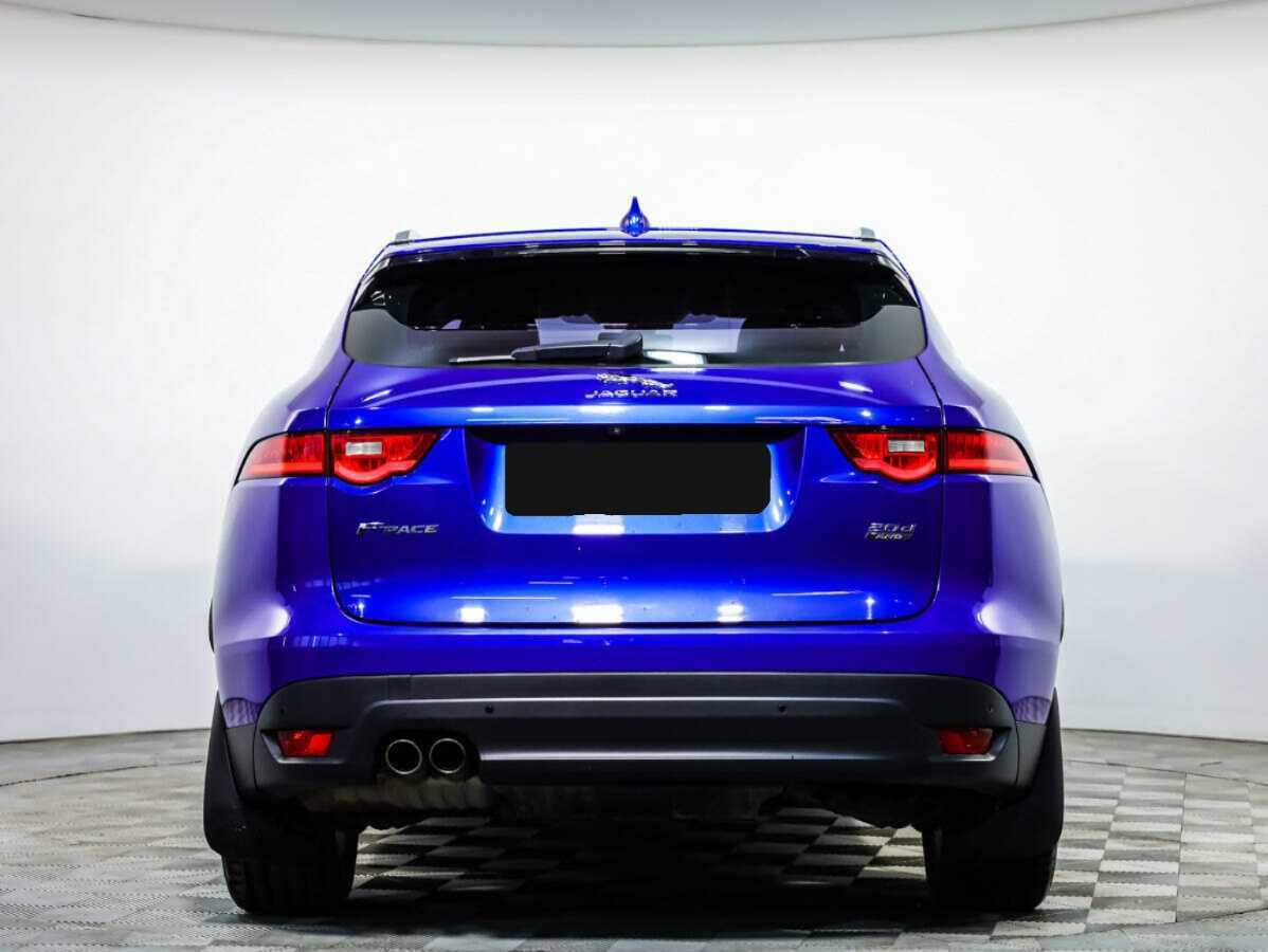 Купить Jaguar F-Pace с пробегом. Фото: #4