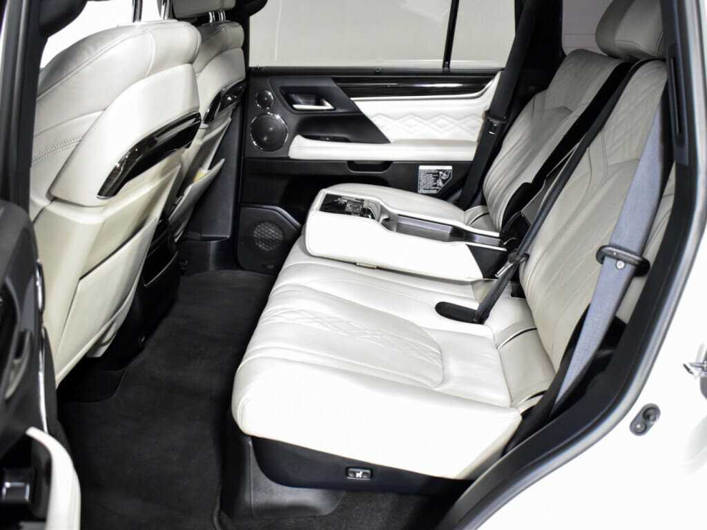Купить Lexus LX с пробегом. Фото: #9
