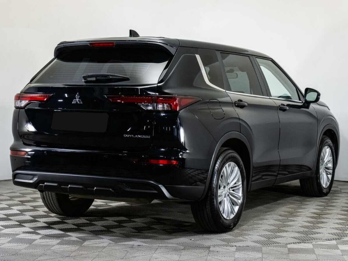 Купить Mitsubishi Outlander с пробегом. Фото: #3