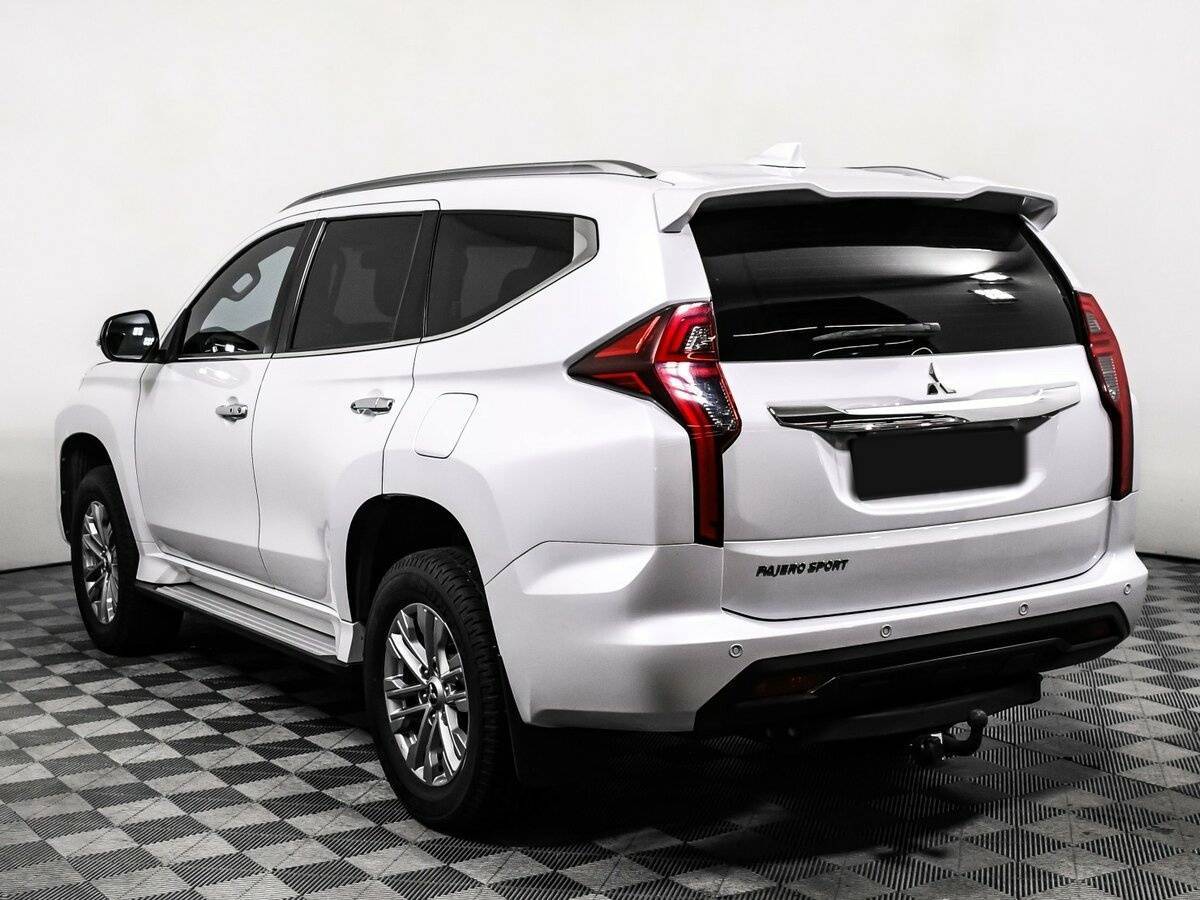 Купить Mitsubishi Pajero Sport с пробегом. Фото: #6