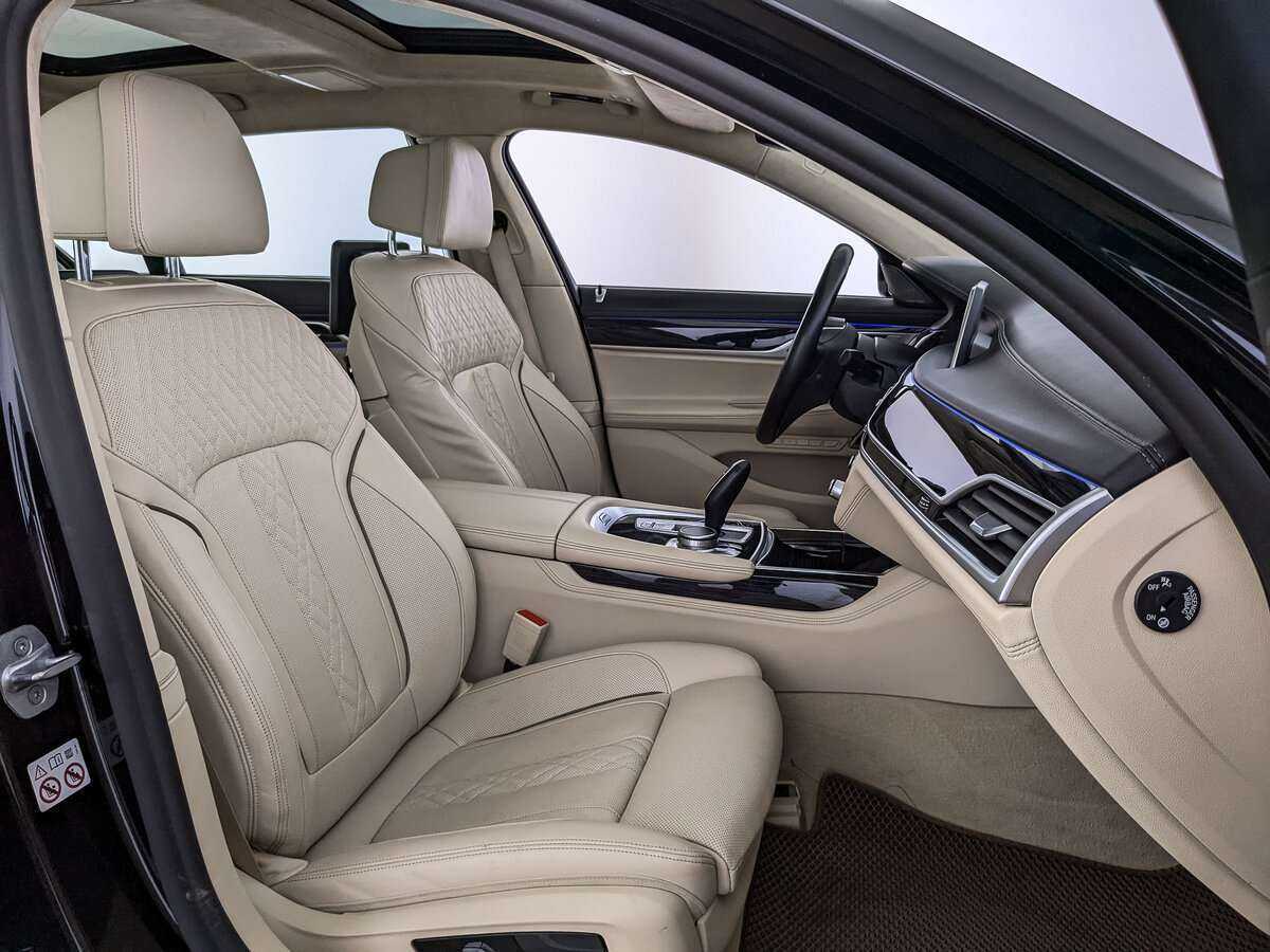 Купить BMW 7 серии с пробегом. Фото: #16