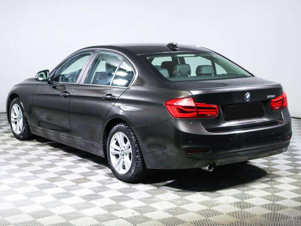 Купить BMW 3 серии с пробегом. Фото: #4