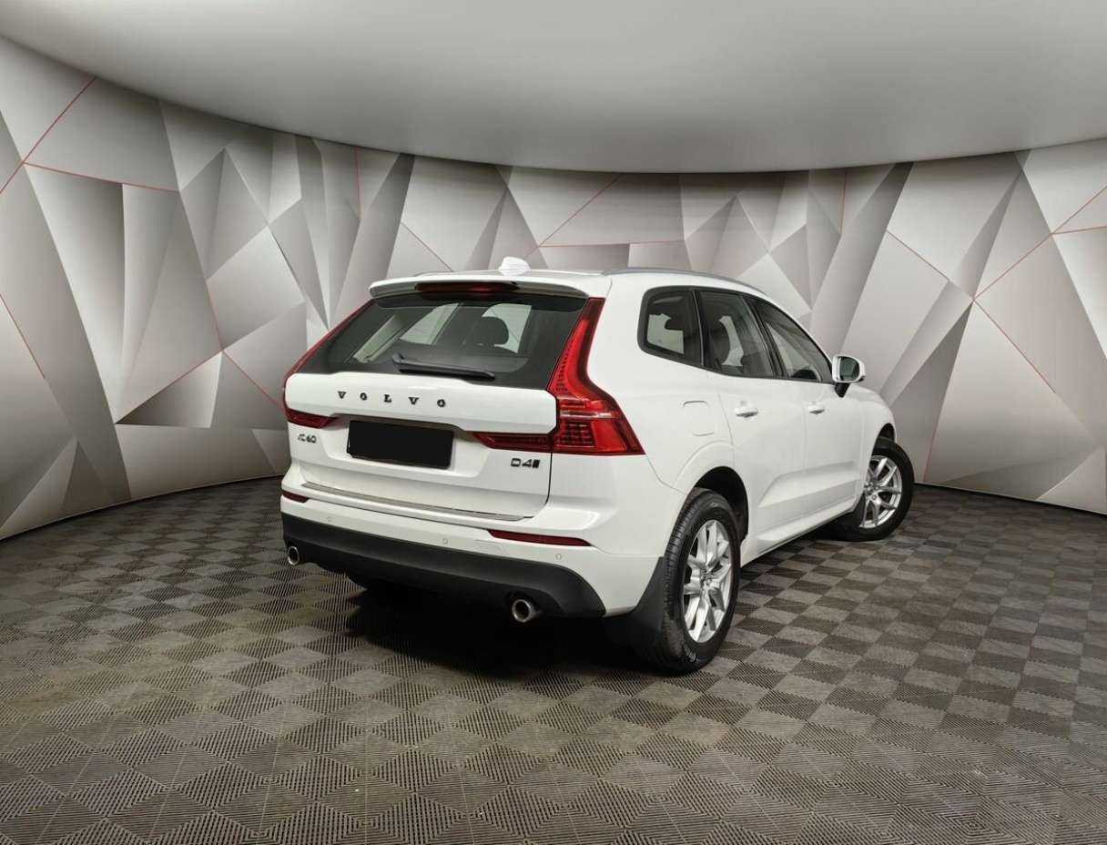 Купить Volvo XC60 с пробегом. Фото: #1