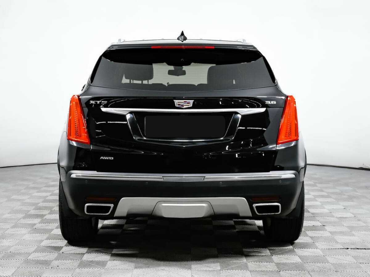 Купить Cadillac XT5 с пробегом. Фото: #5