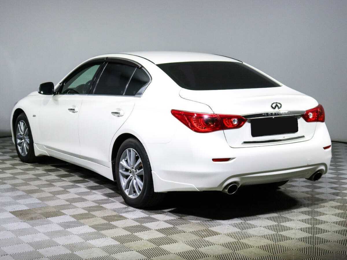 Купить Infiniti Q50 с пробегом. Фото: #6
