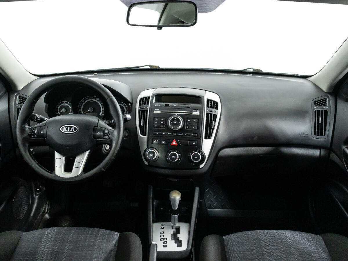 Купить Kia Ceed с пробегом. Фото: #11