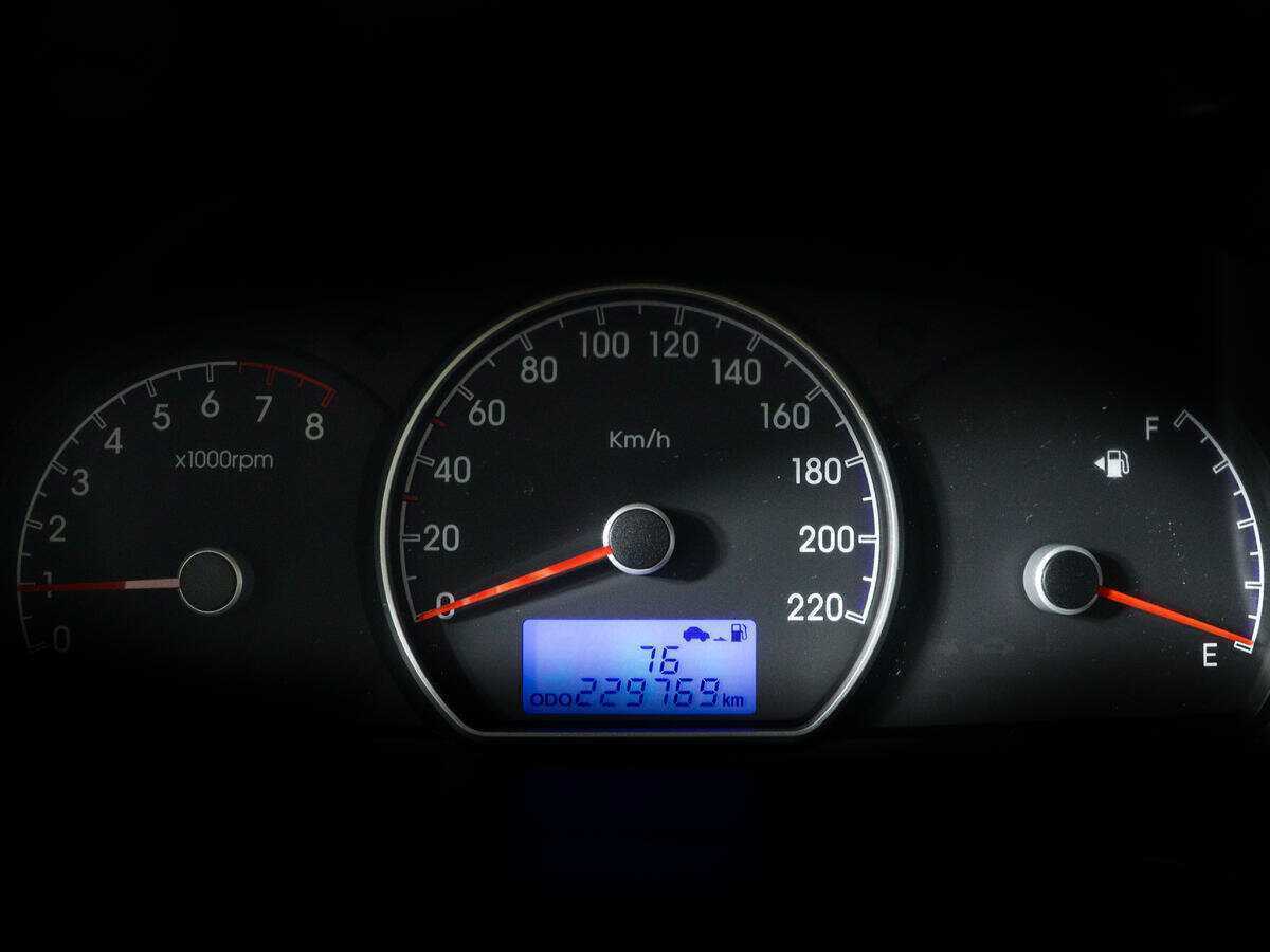 Купить Hyundai Elantra с пробегом. Фото: #8