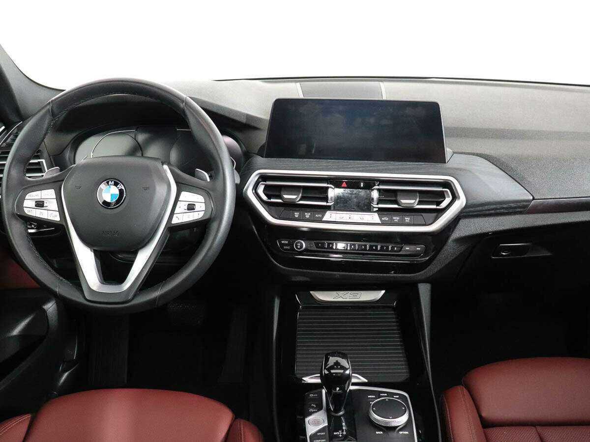 Купить BMW X3 с пробегом. Фото: #10