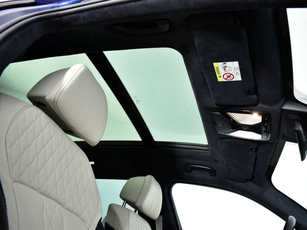 Купить BMW X7 с пробегом. Фото: #13