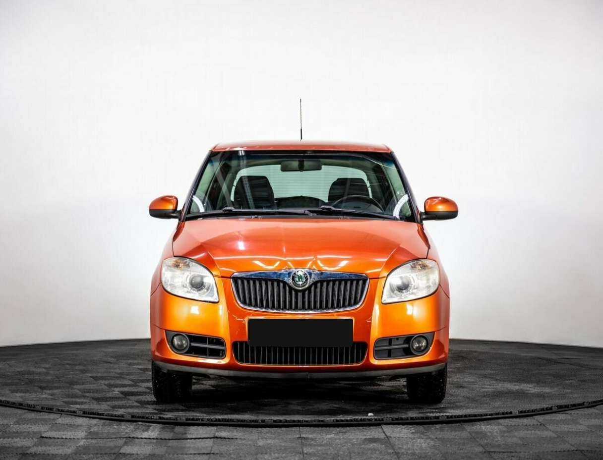 Купить Skoda Fabia с пробегом. Фото: #1