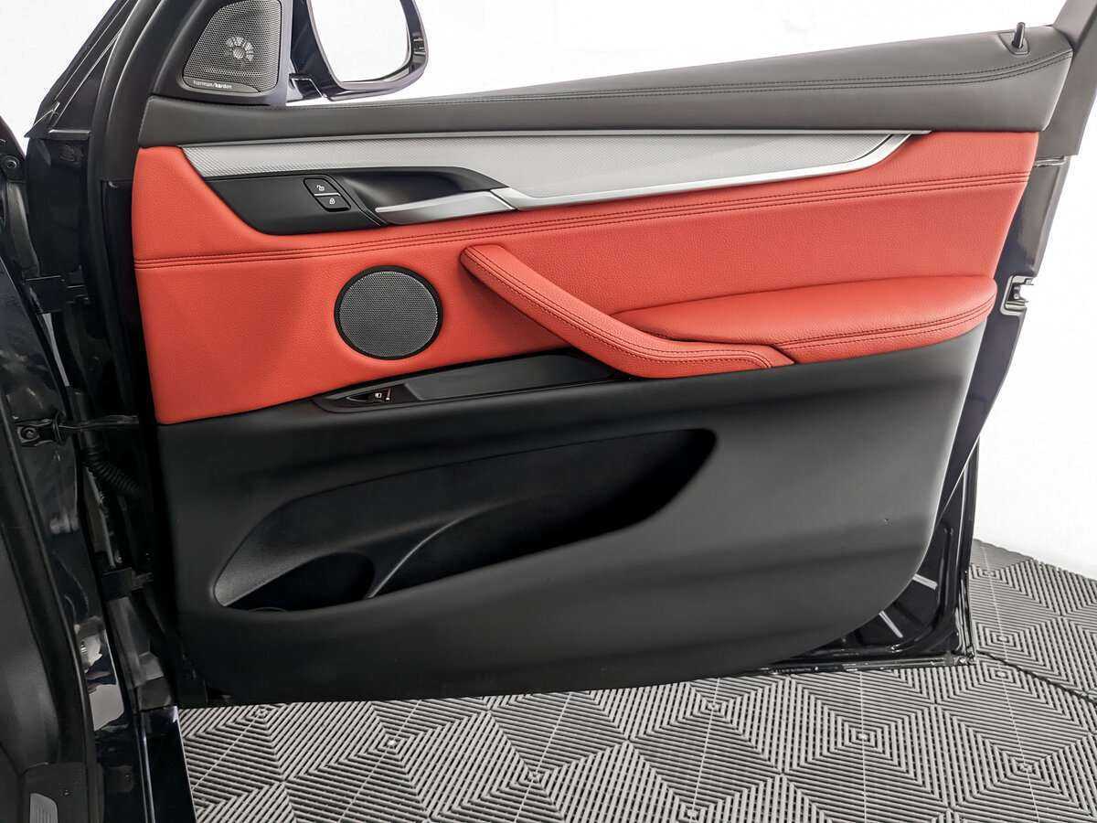 Купить BMW X6 с пробегом. Фото: #22