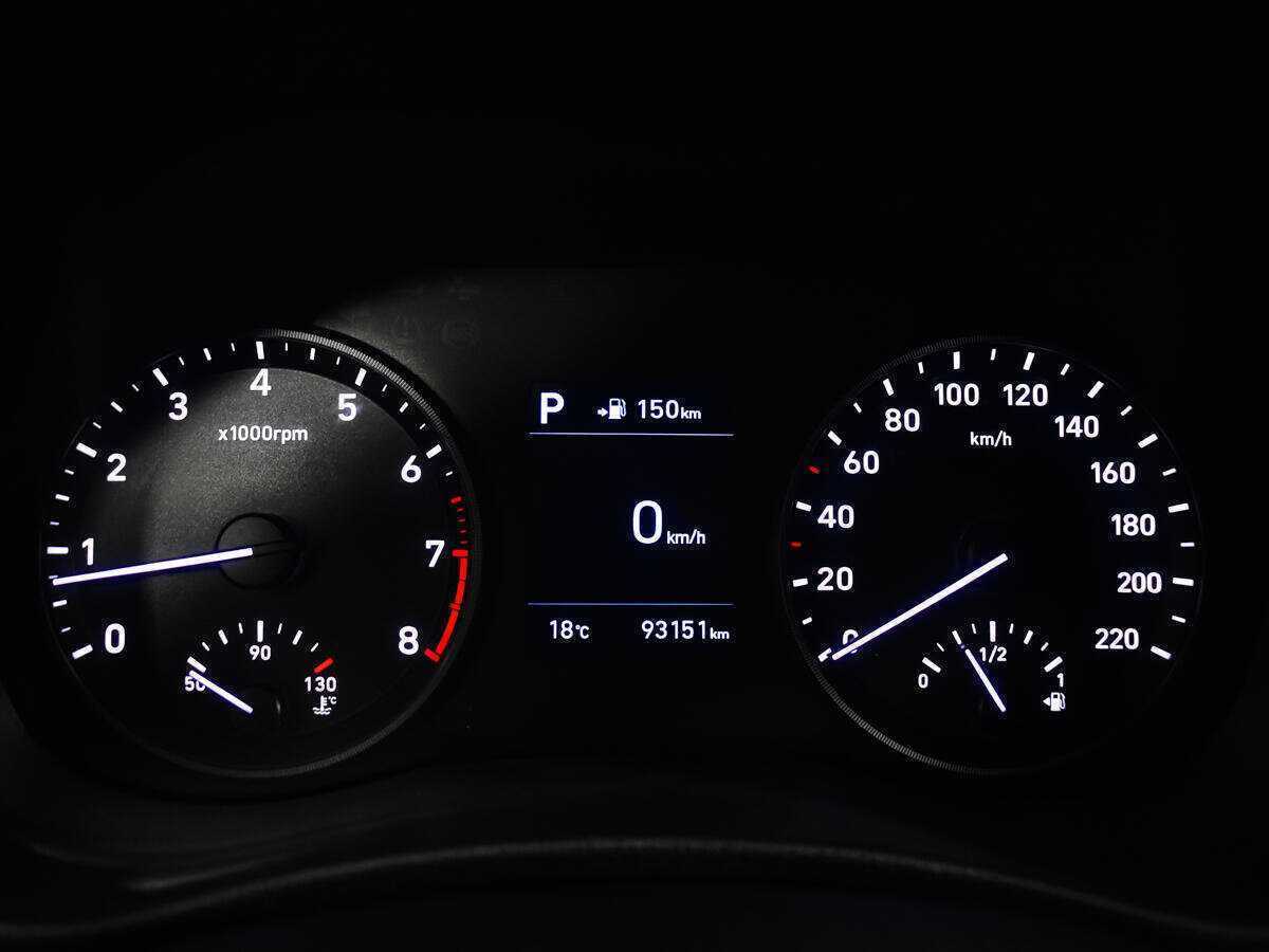 Купить Hyundai Solaris с пробегом. Фото: #10