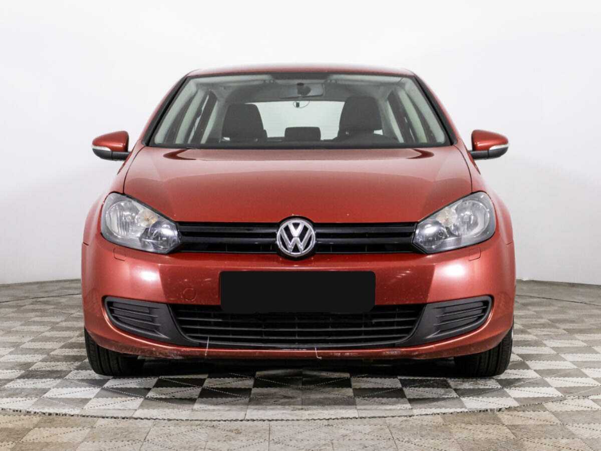 Купить Volkswagen Golf с пробегом. Фото: #1