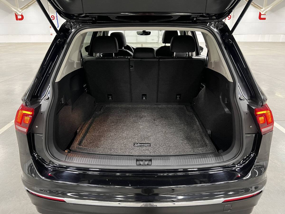 Купить Volkswagen Tiguan с пробегом. Фото: #9