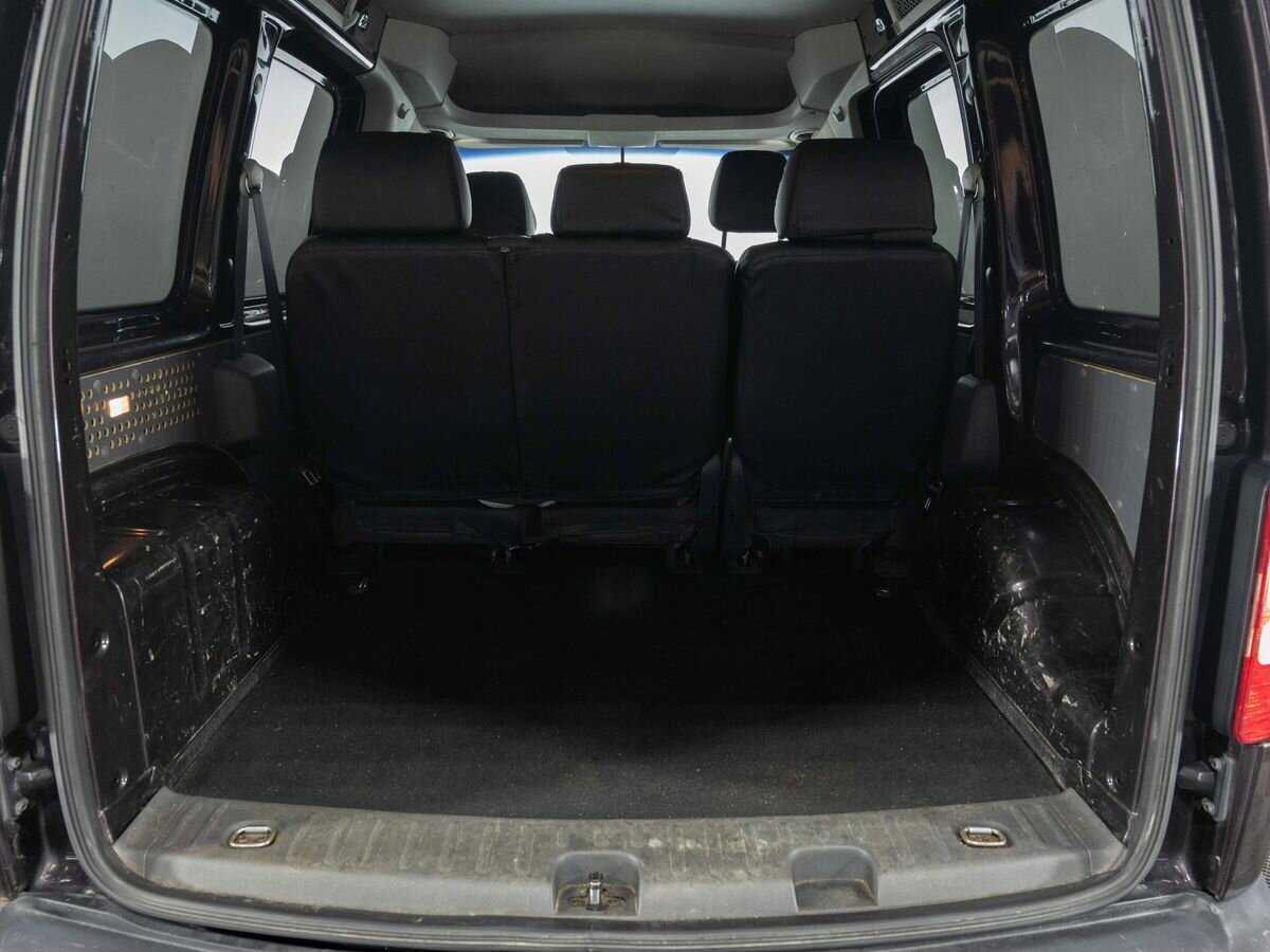 Купить Volkswagen Caddy с пробегом. Фото: #19