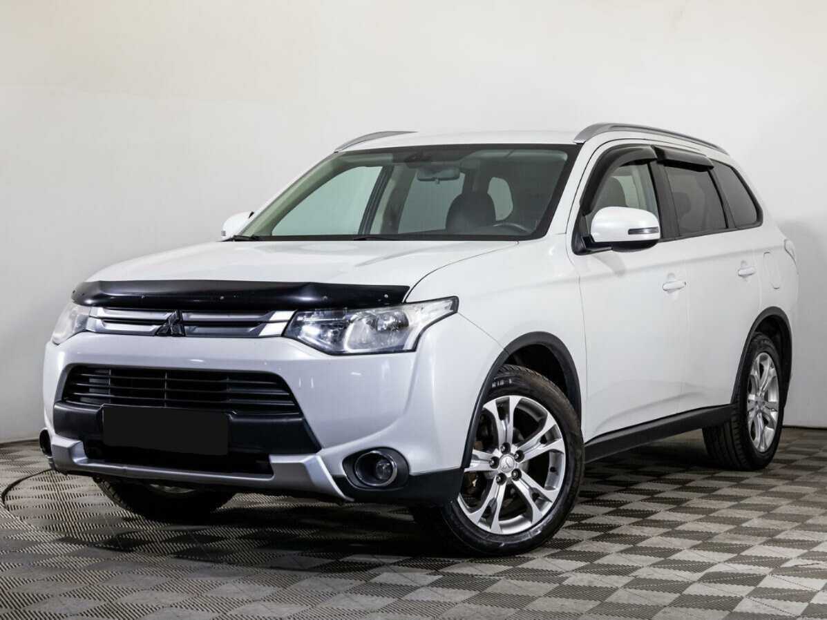 Купить Mitsubishi Outlander с пробегом. Посмотреть фото