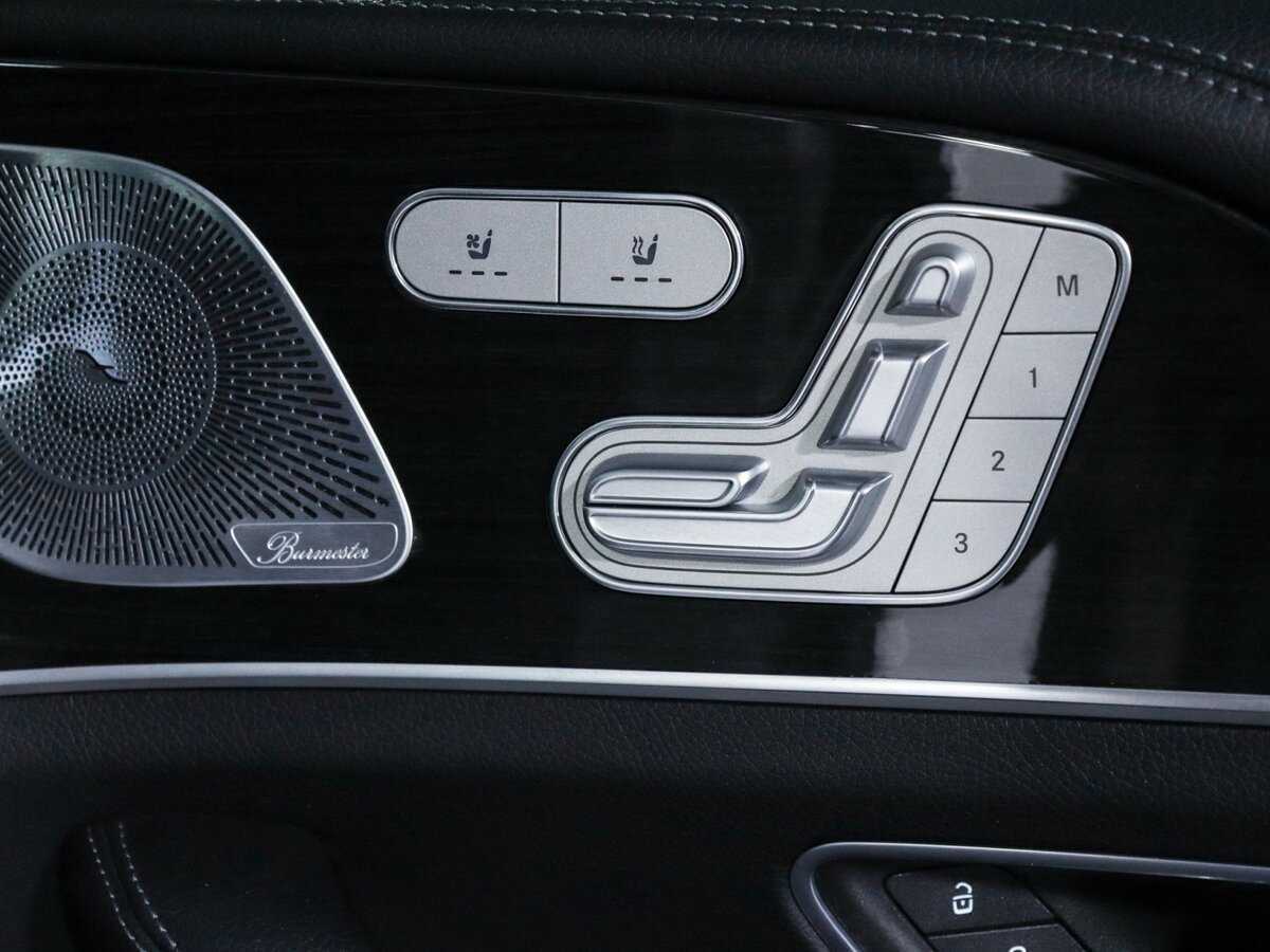 Купить Mercedes-Benz GLS с пробегом. Фото: #17