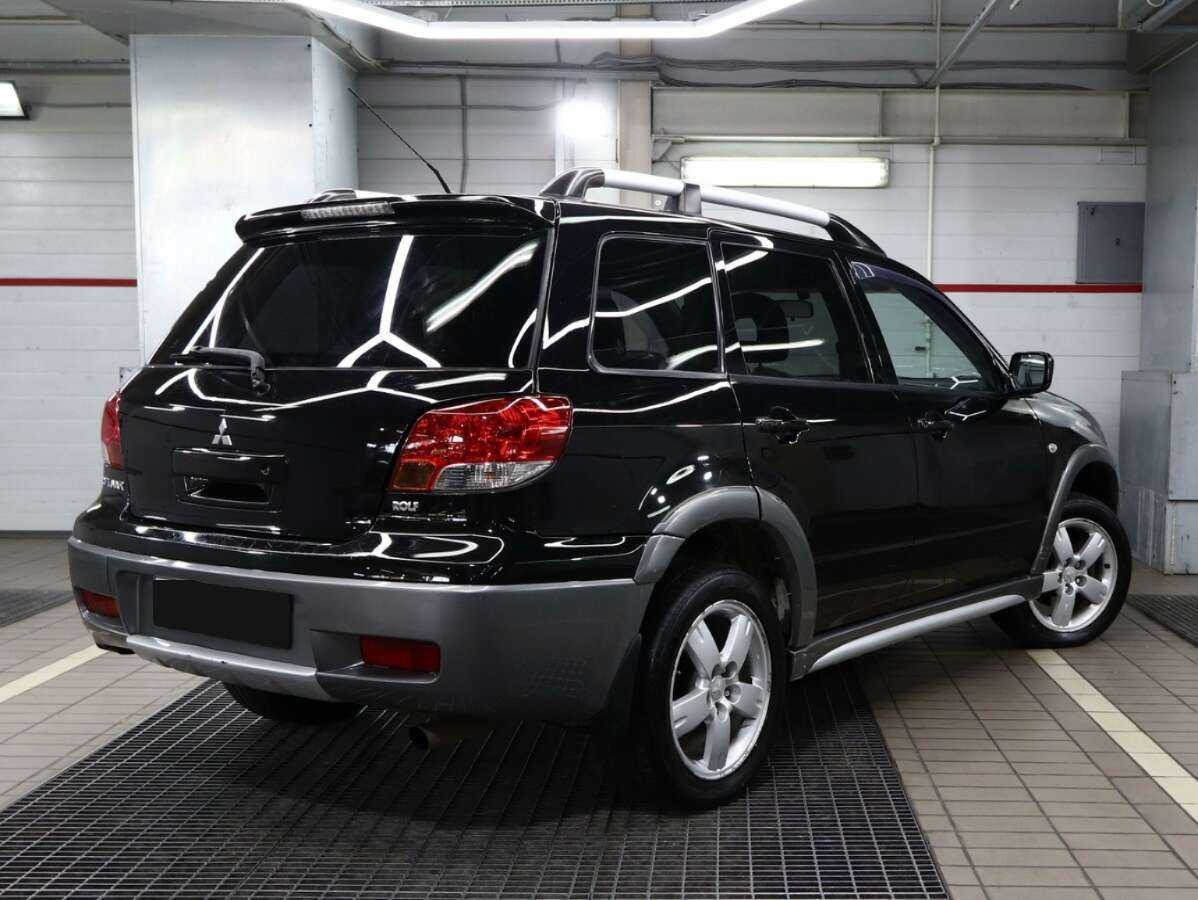 Купить Mitsubishi Outlander с пробегом. Фото: #1